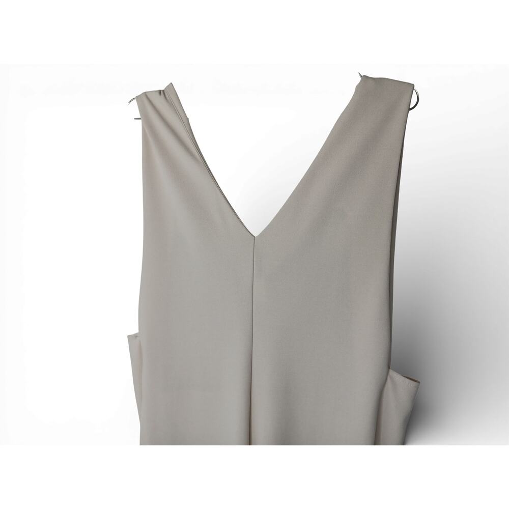 Amarilis Beige Wide Leg Jumpsuit Sleeveless V Neck Elegant Dressy Size M - Picture 12 of 14